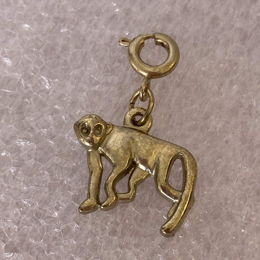 NWOT - St. Kitts - Diamonds International Hanging Monkey Charm
